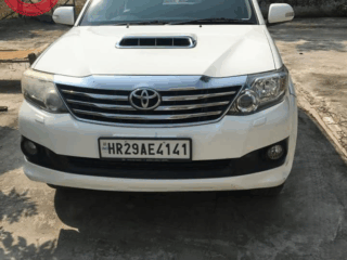 fortuner 4×4 9815787717